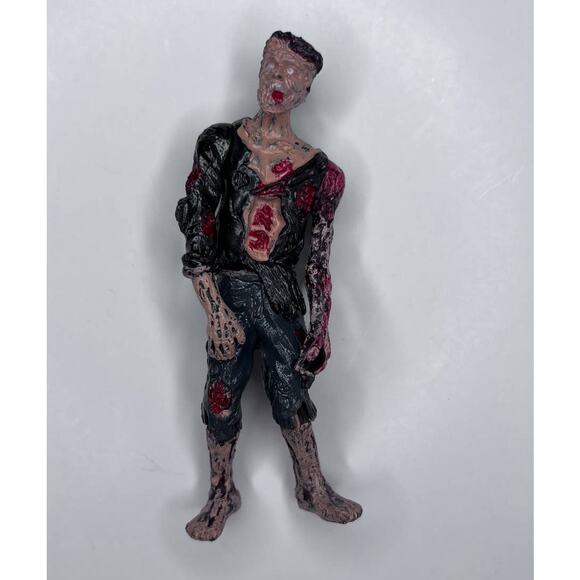 Zombies Lot of 2 Haptime Terror Toys Walking Corpse Dead Action Figure Man Woman - Picture 4 of 7